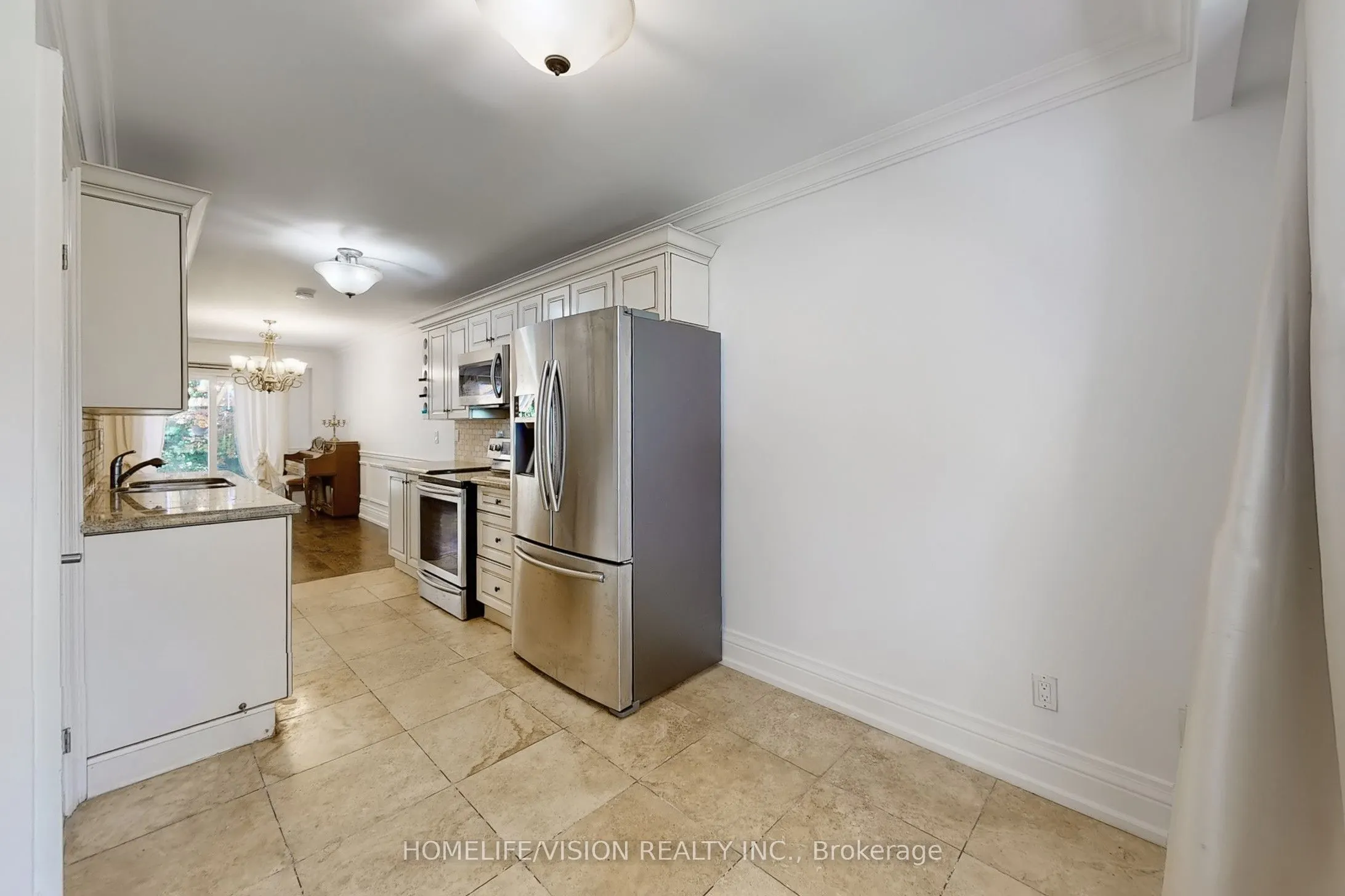 210 Castle Rock Drive