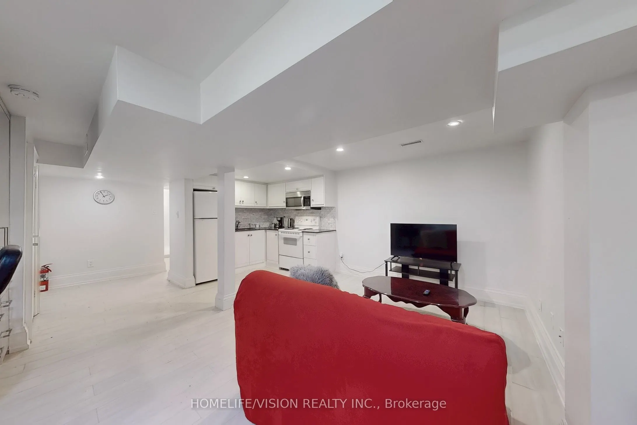 210 Castle Rock Drive