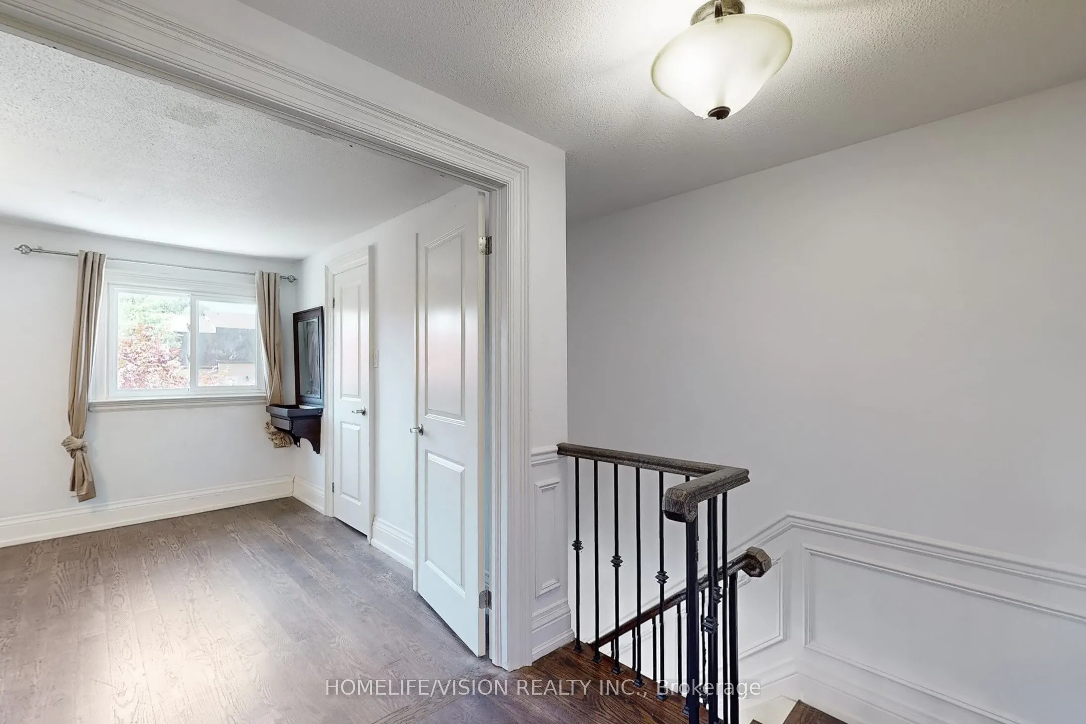 210 Castle Rock Drive