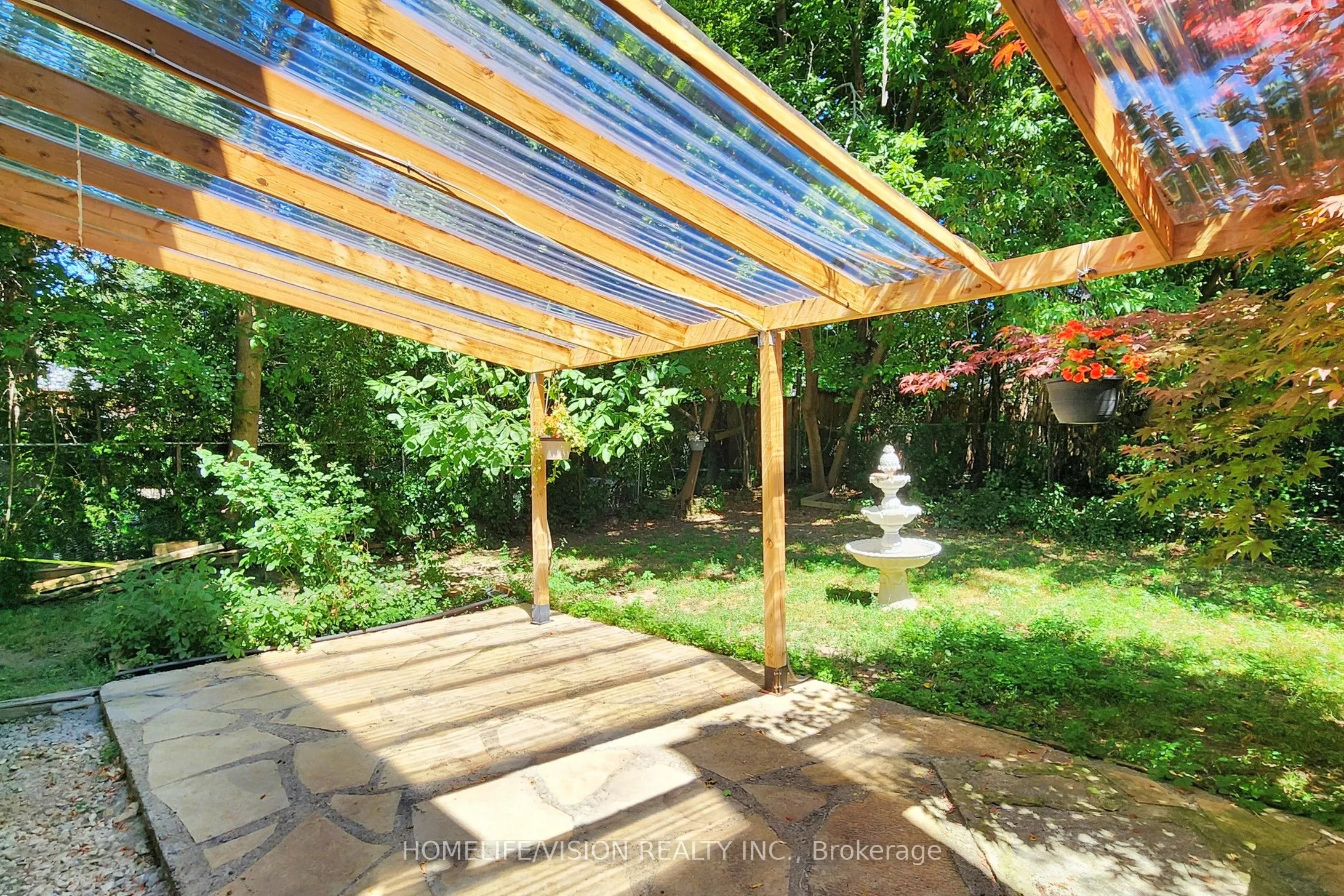 210 Castle Rock Drive