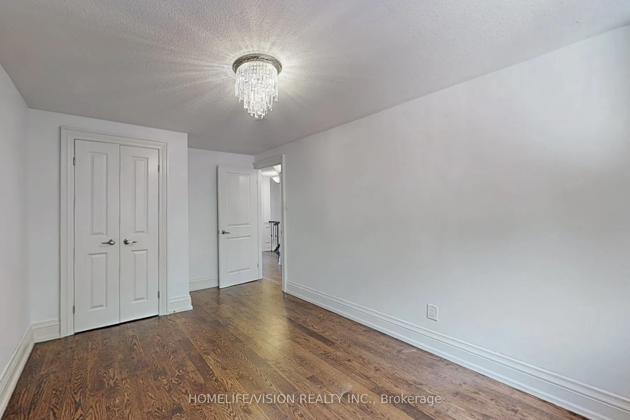 210 Castle Rock Drive