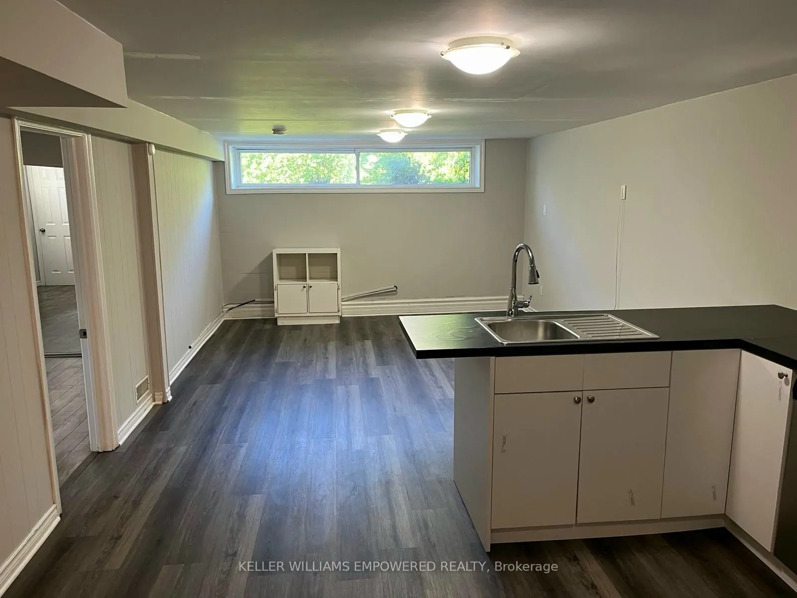 17 Collins Crescent, #Lower