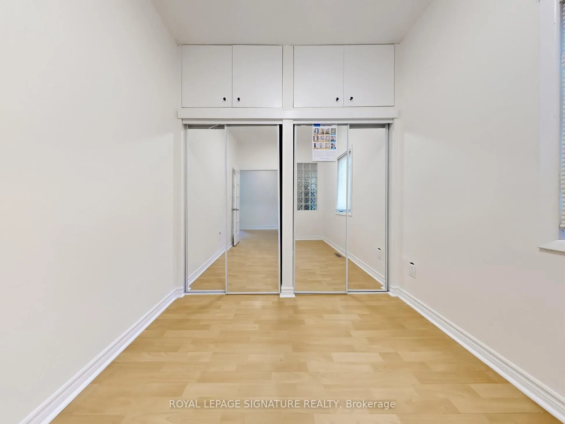 21 Yongeview Avenue, #2