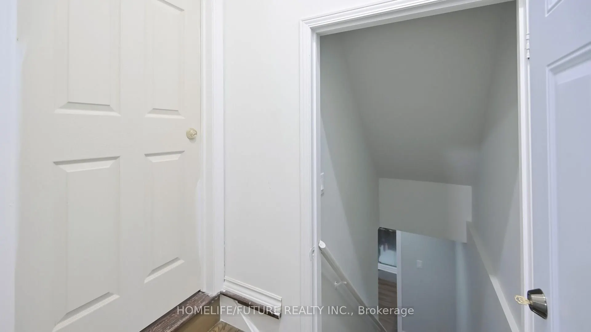 105 Lahore Crescent