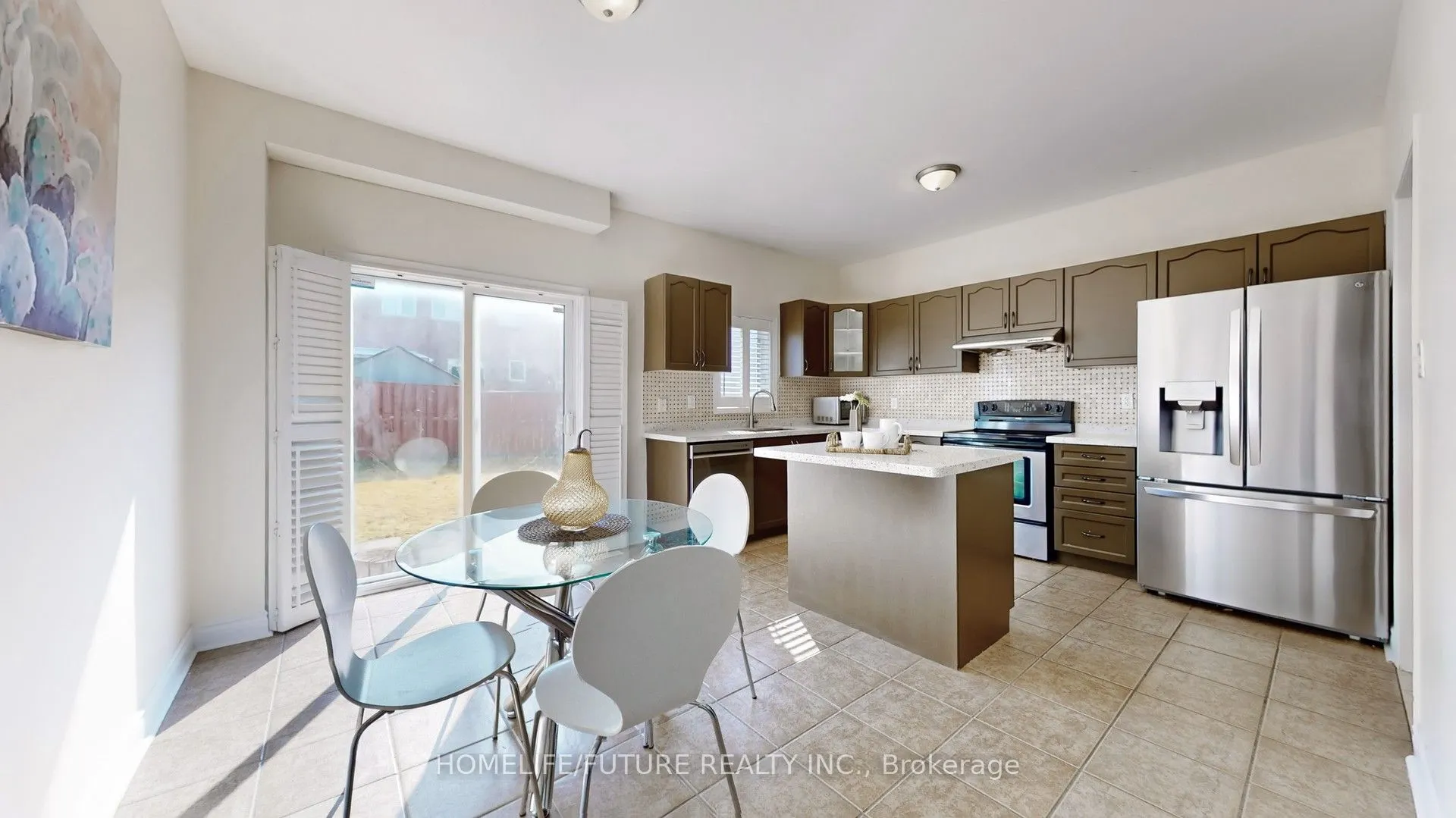 105 Lahore Crescent