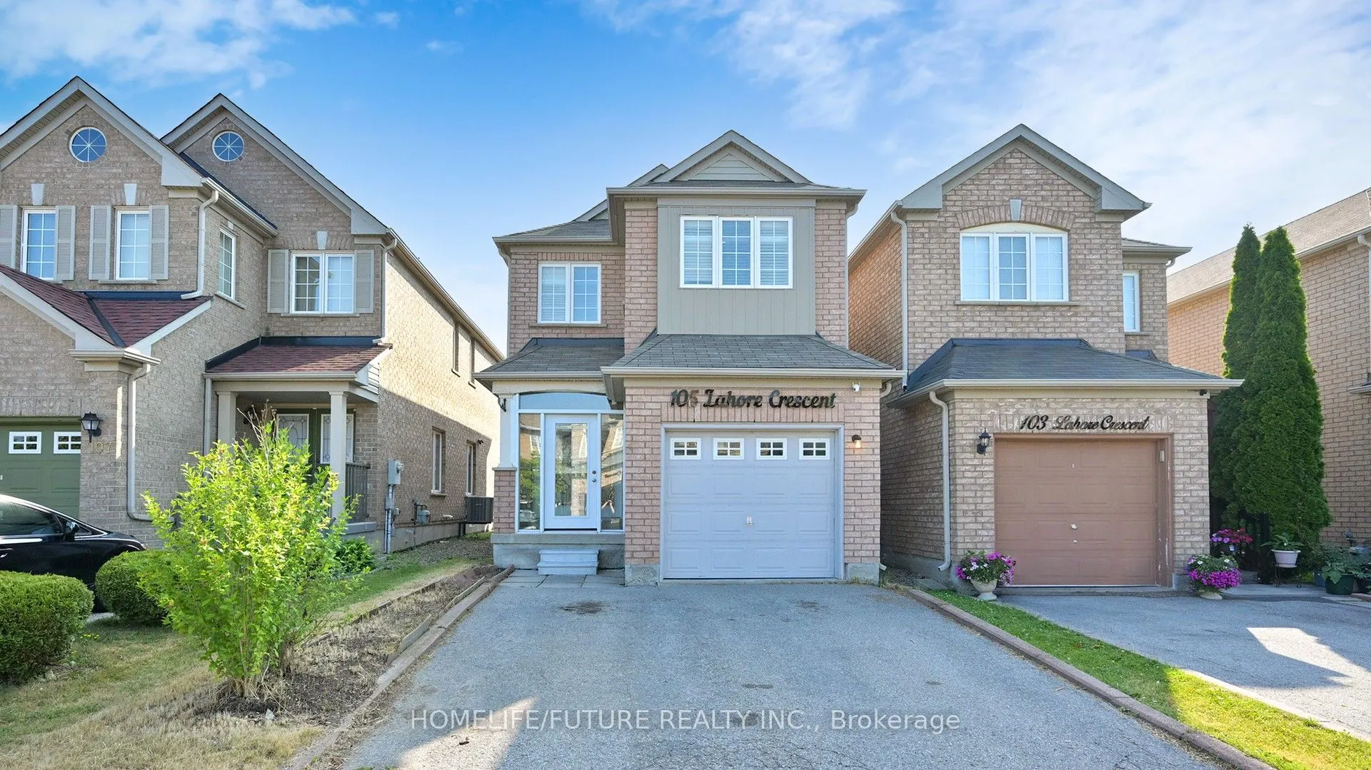 105 Lahore Crescent