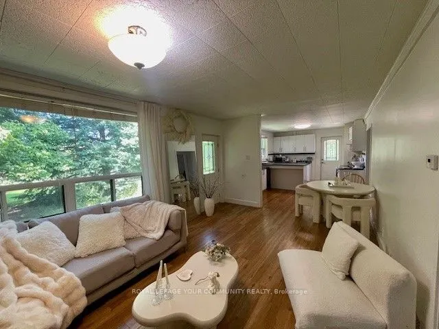 3555 17th Side Road