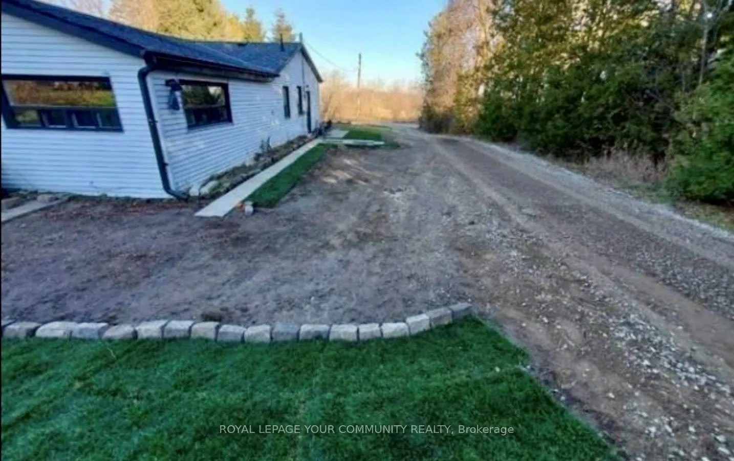 3555 17th Side Road