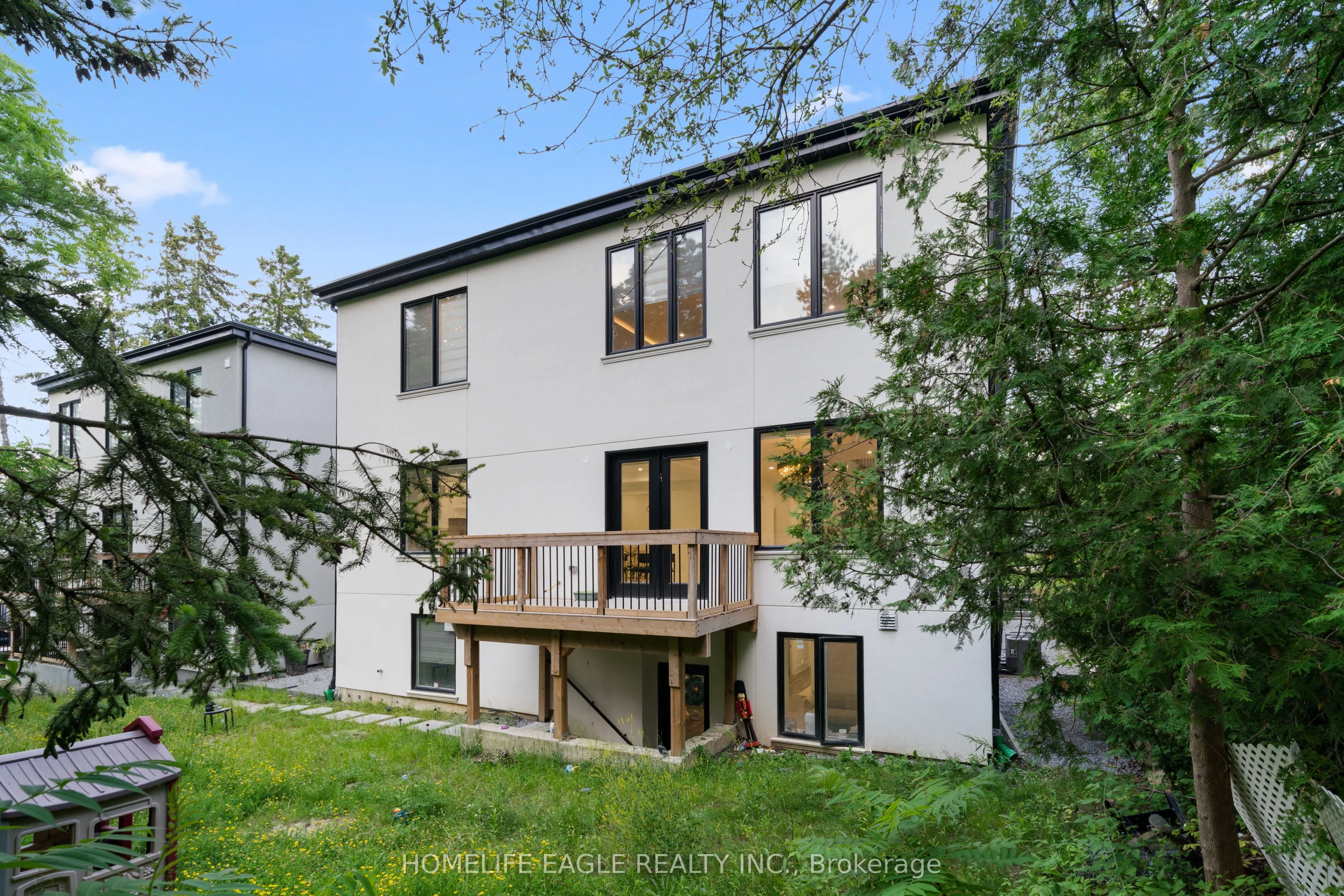 363 Penn Avenue