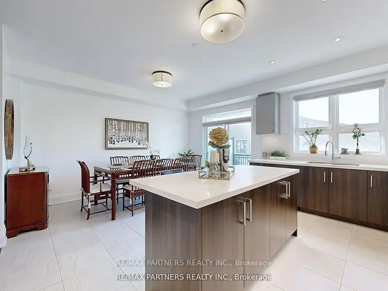 4006 Highway 7 E, #32