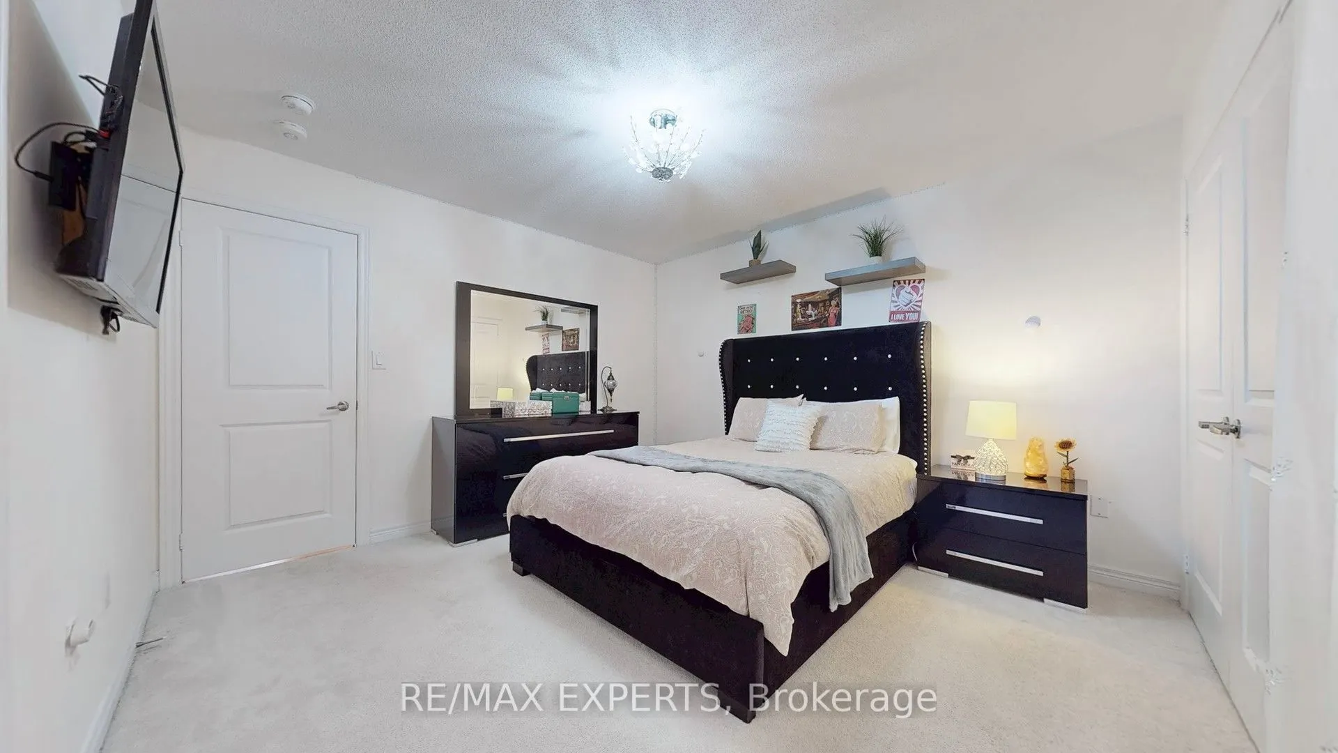 1488 Tomkins Road
