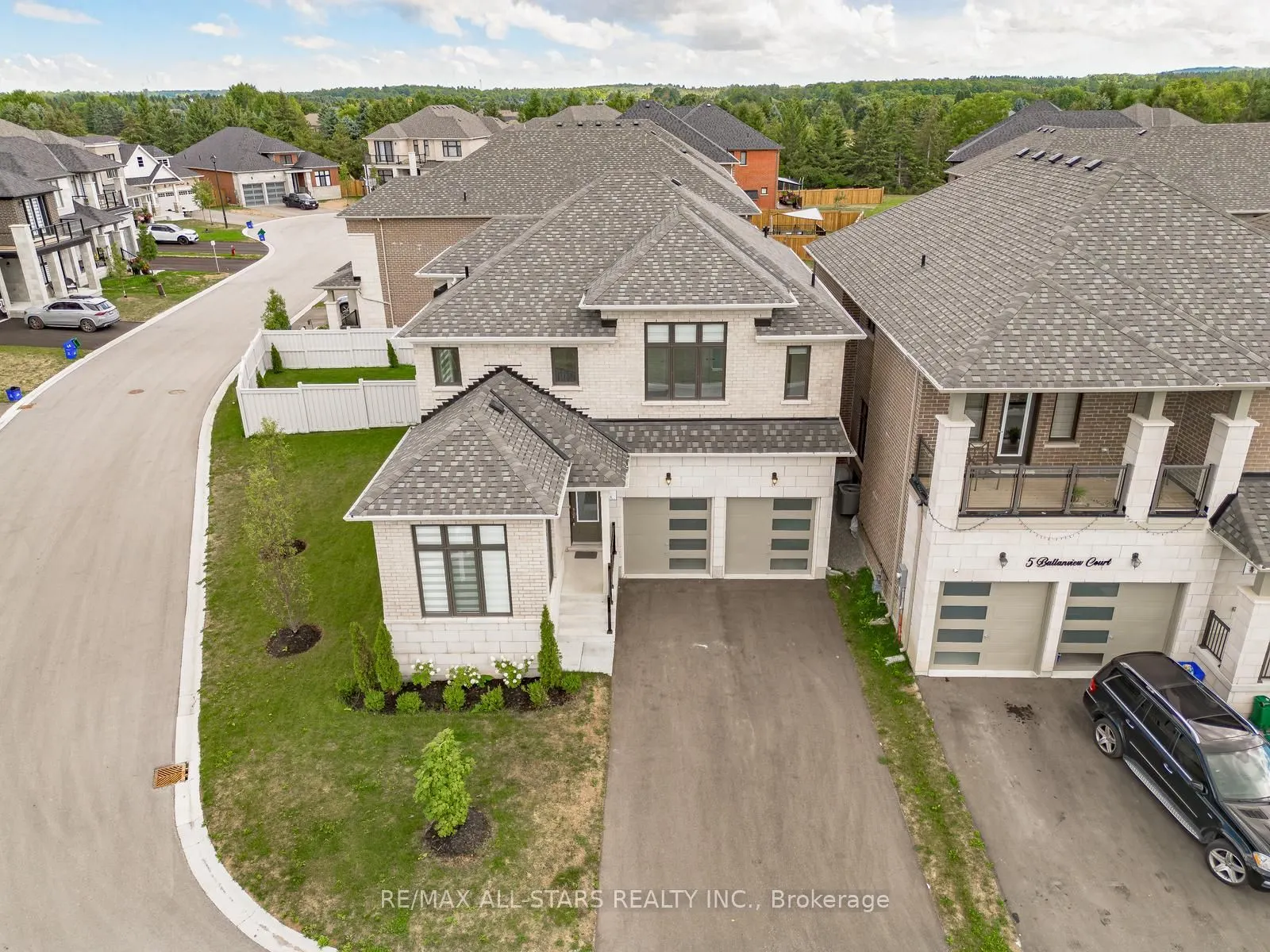 7 Ballanview Court