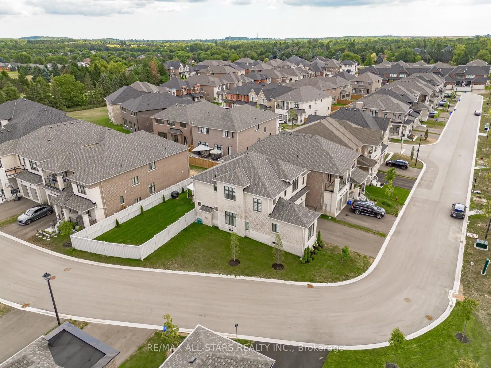 7 Ballanview Court