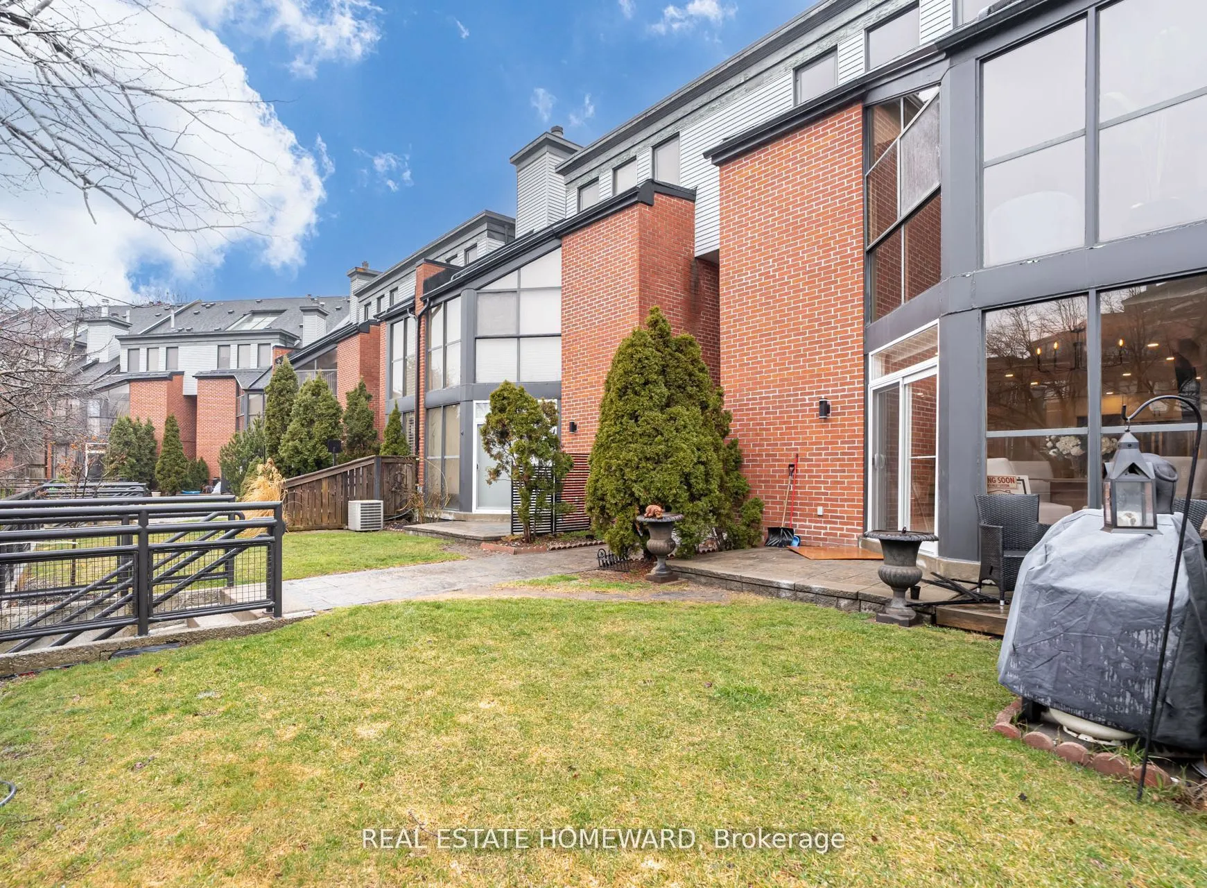 100 Arbors Lane, #TH10