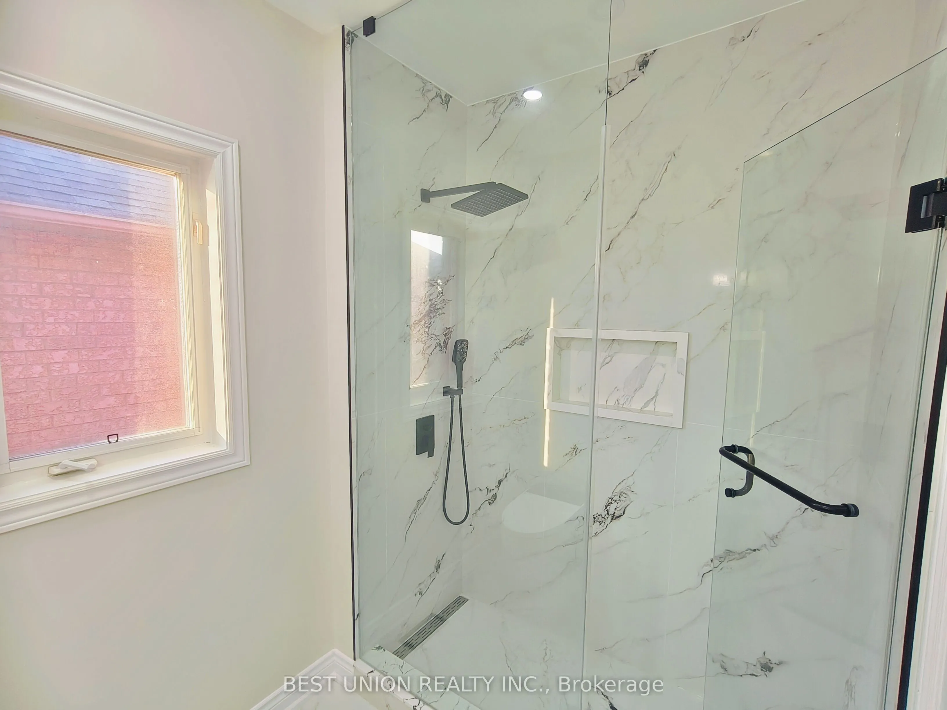 64 Manorheights Street, #Upper