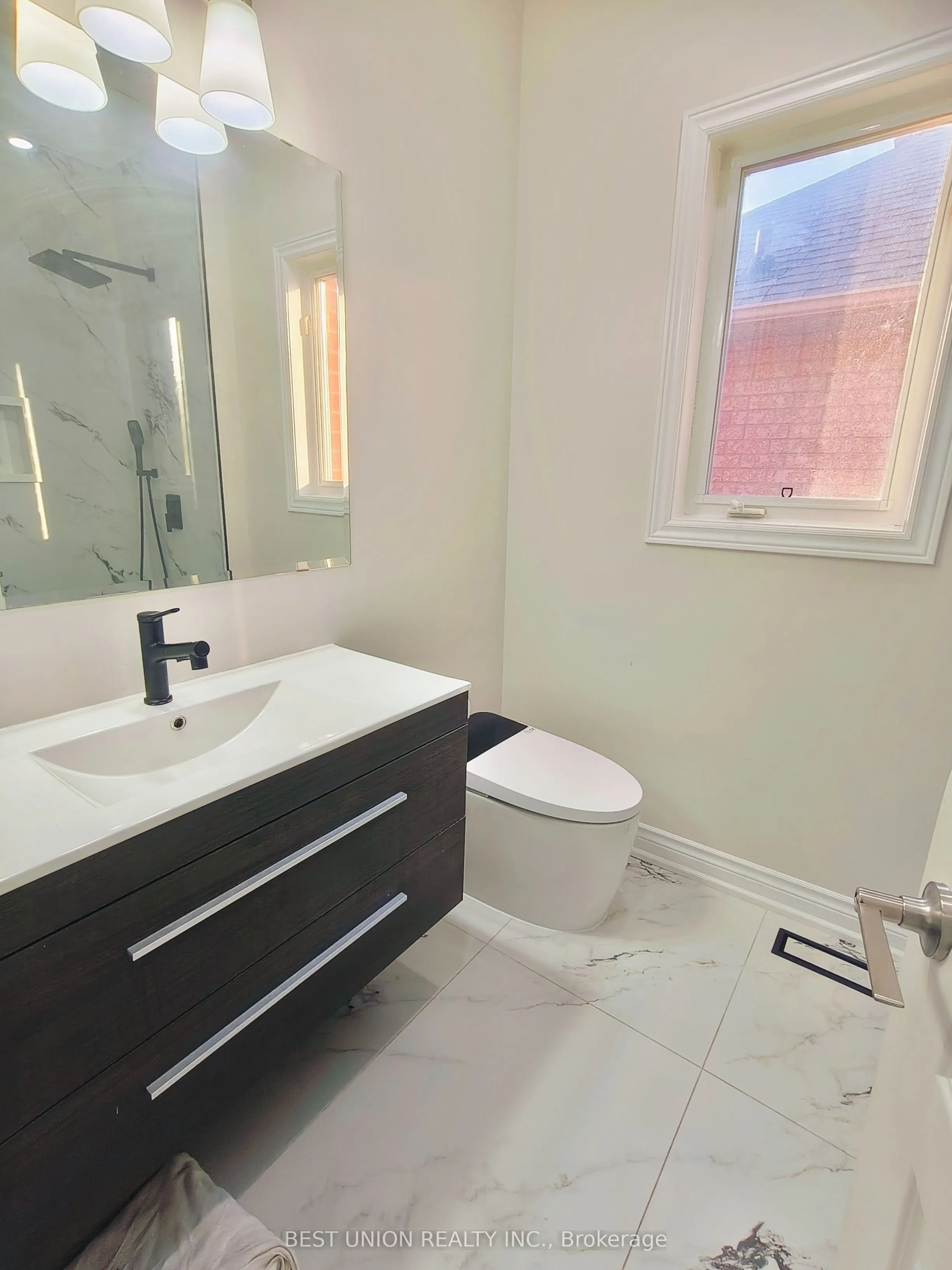 64 Manorheights Street, #Upper