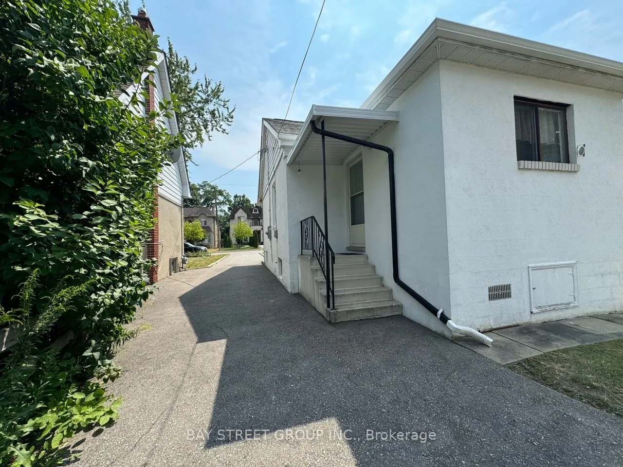 38 Woodward Avenue