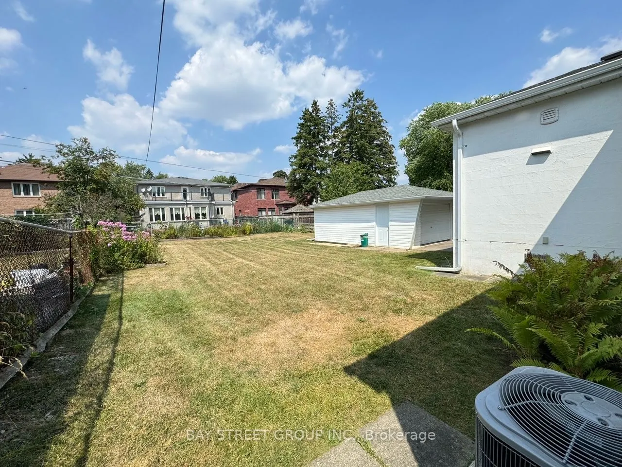 38 Woodward Avenue