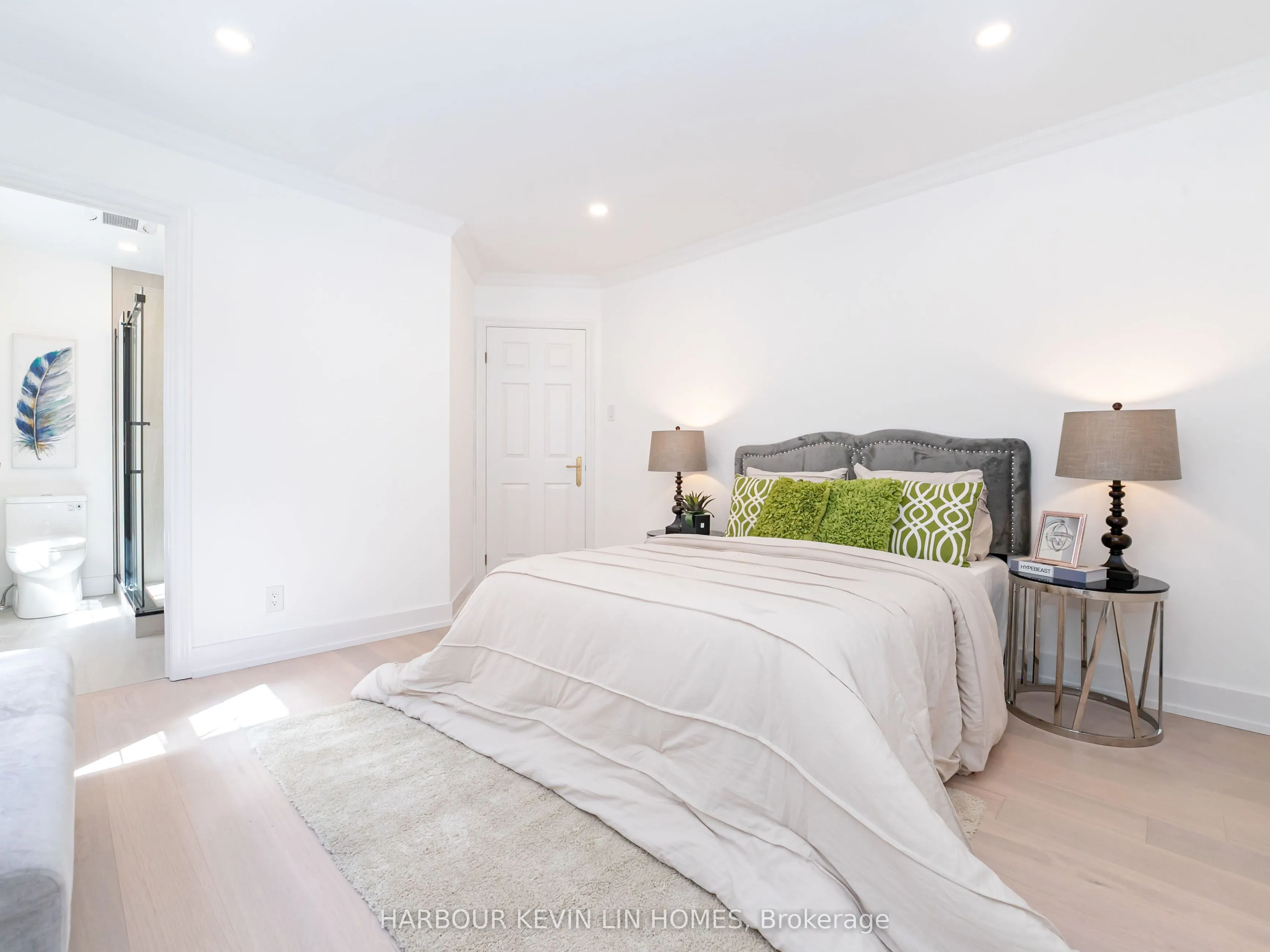 19 Willett Crescent