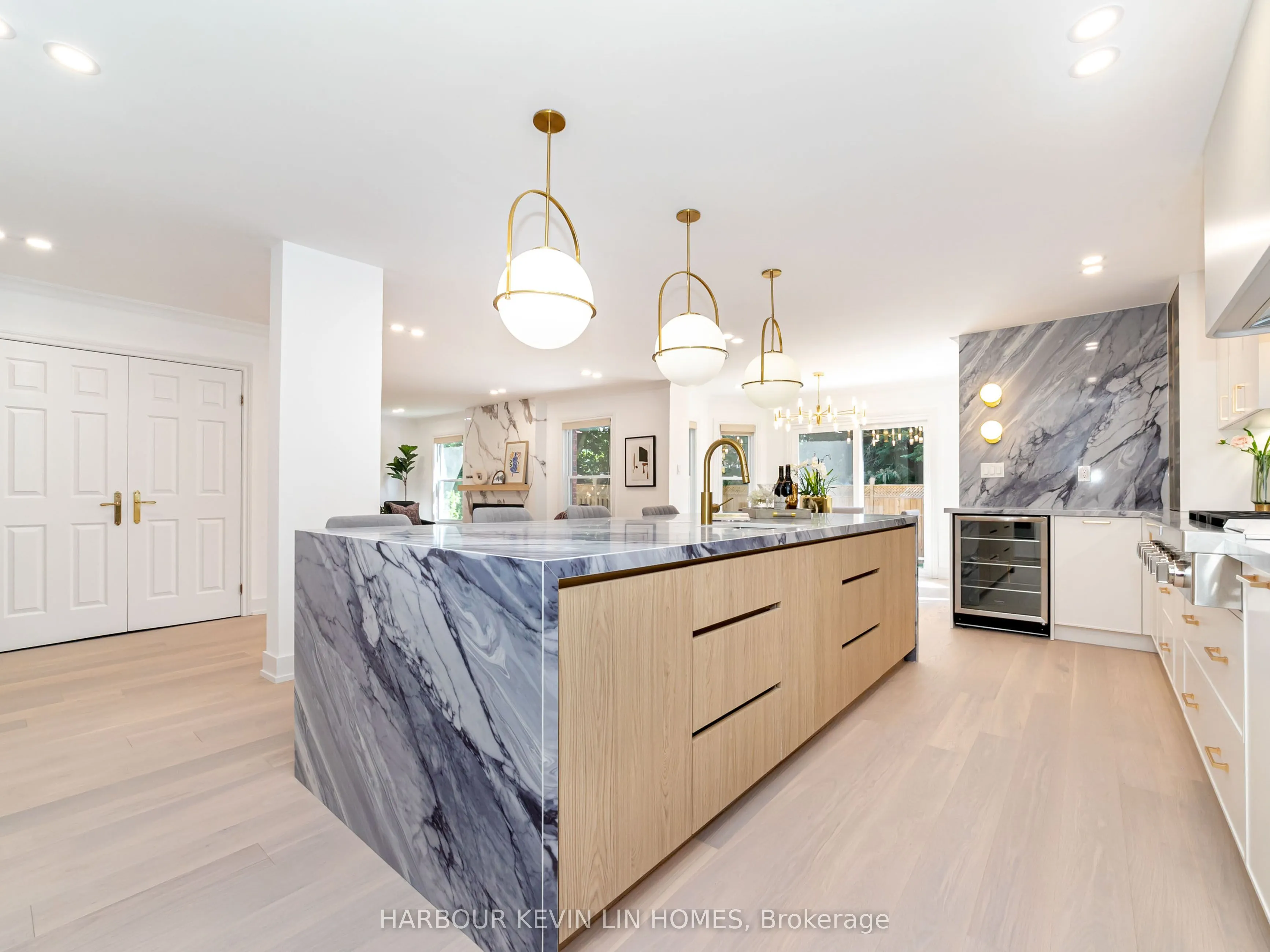 19 Willett Crescent