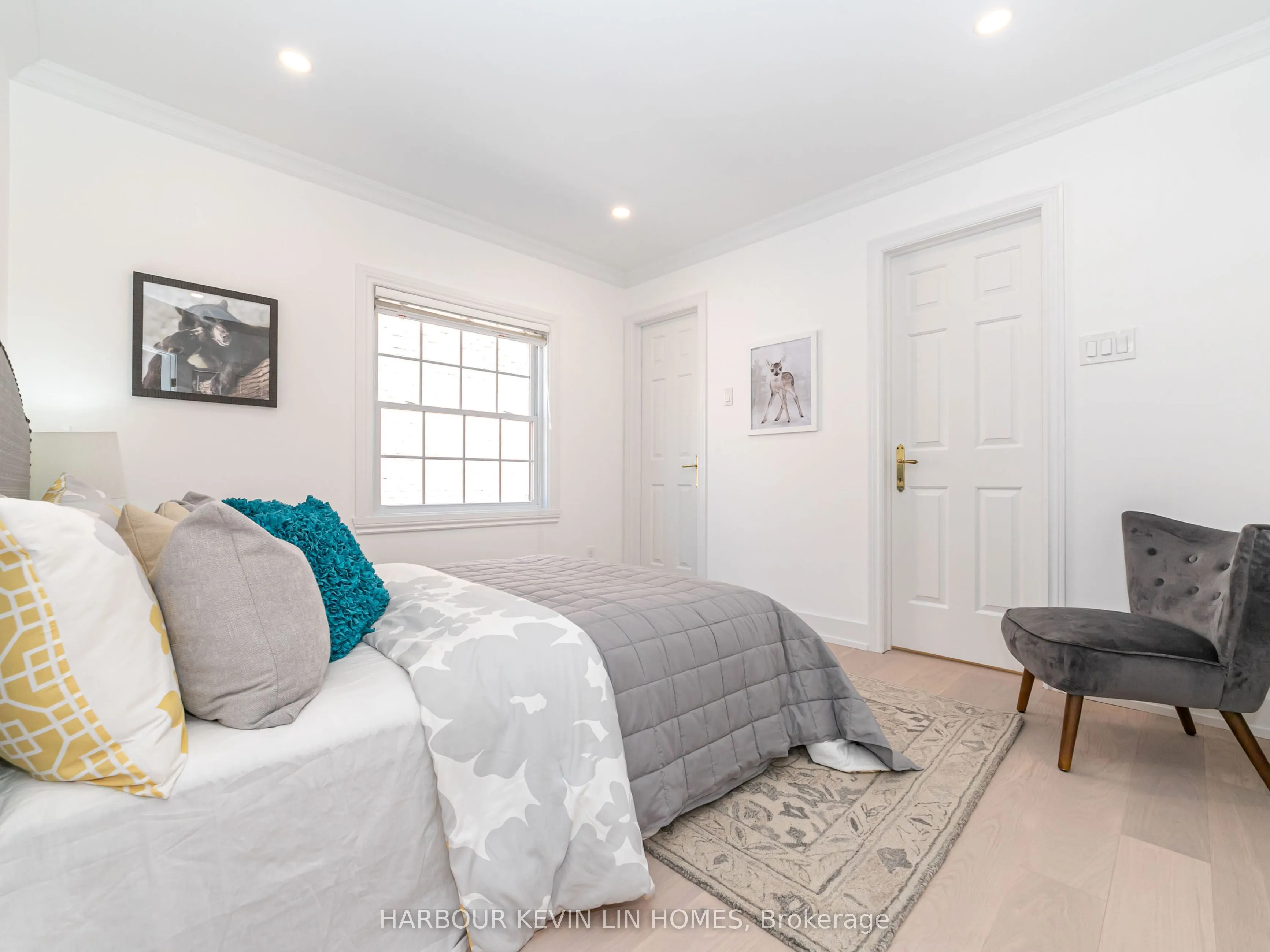 19 Willett Crescent