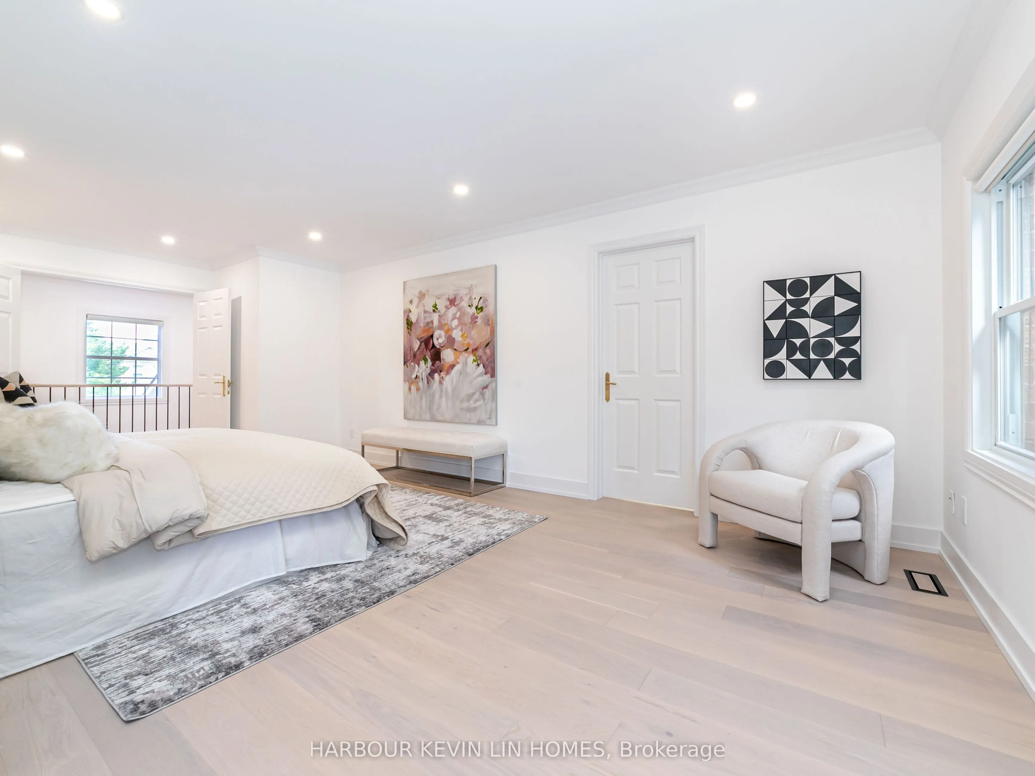 19 Willett Crescent