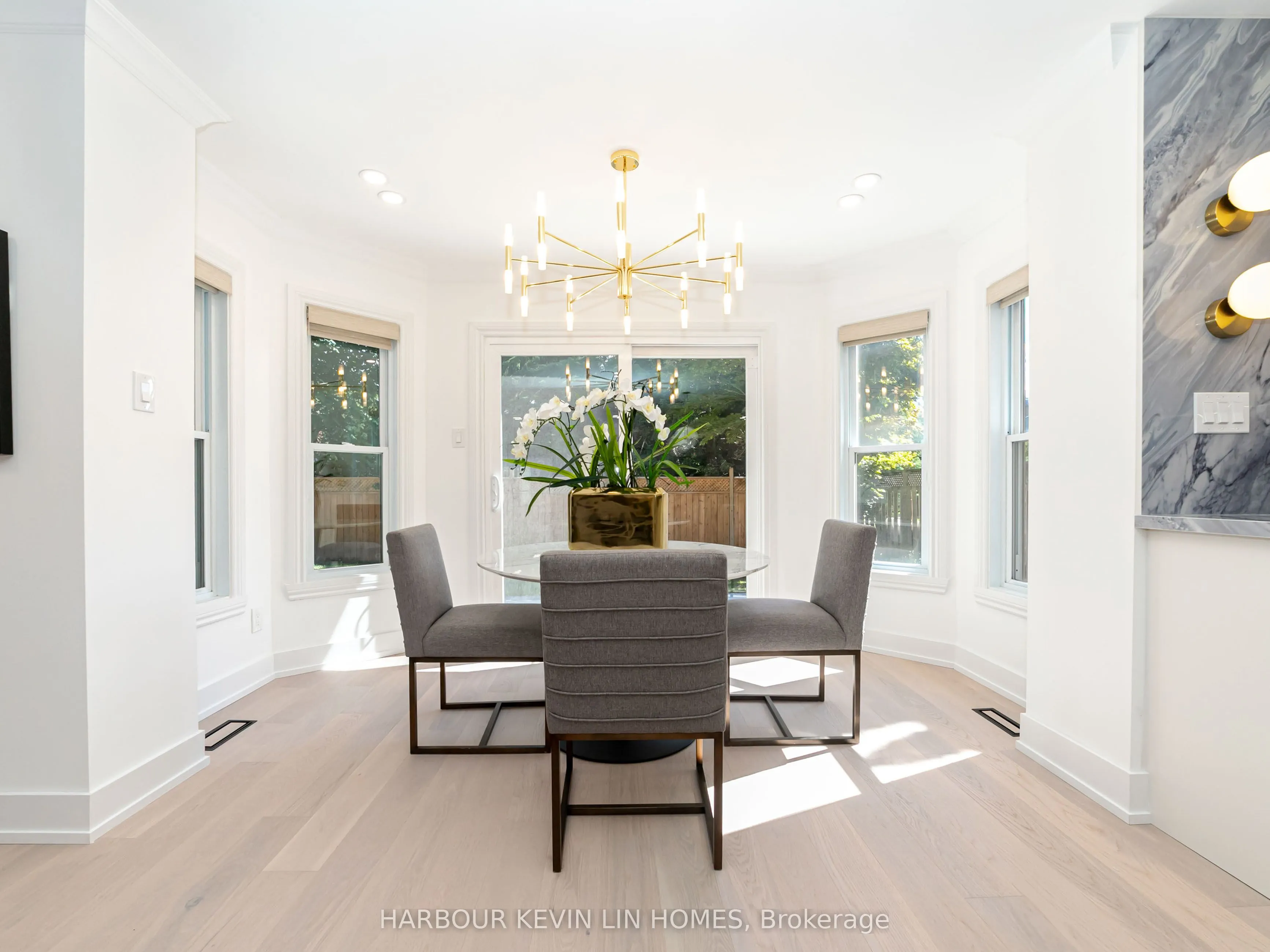 19 Willett Crescent