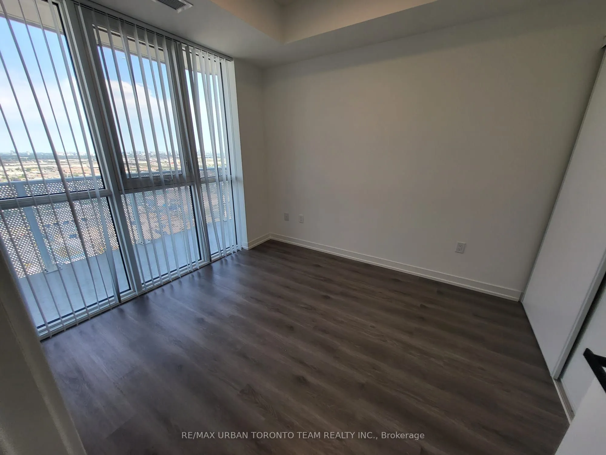 28 Interchange Way, #3609