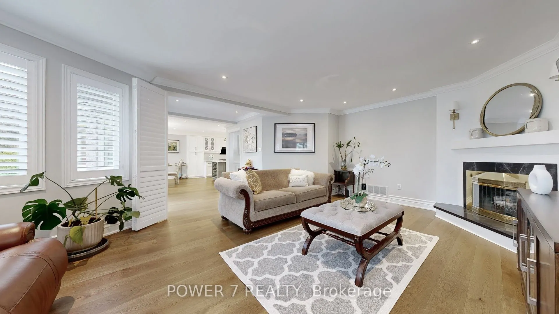 1098 Secretariate Road