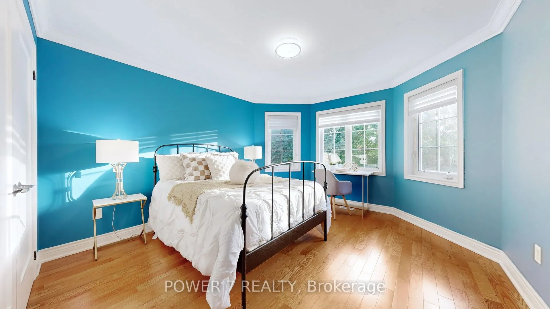 1098 Secretariate Road