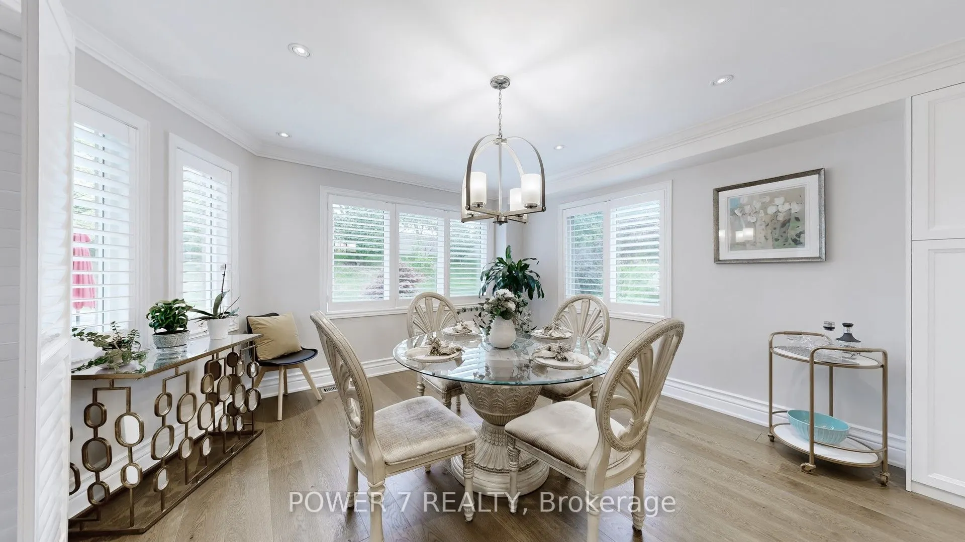 1098 Secretariate Road