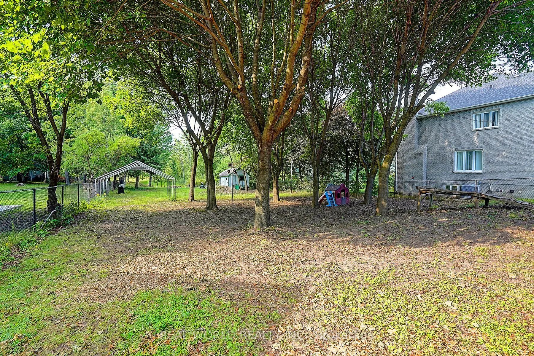 246 Douglas Road