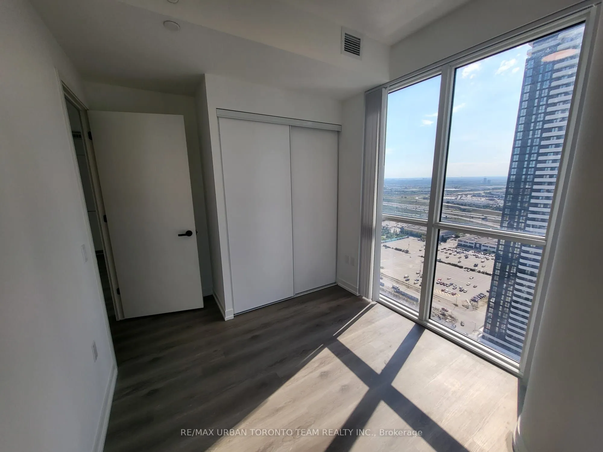 28 Interchange Way, #3603
