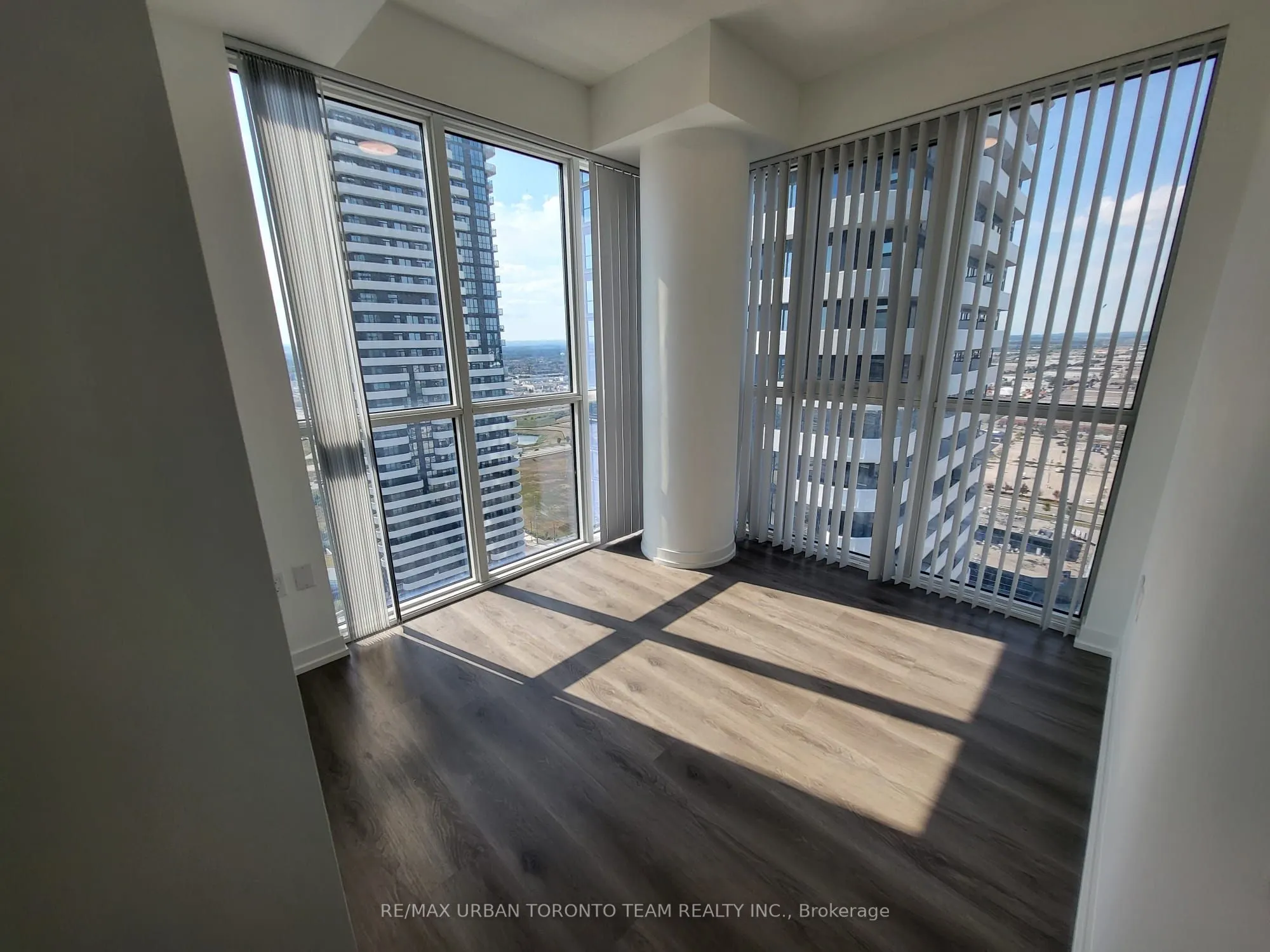 28 Interchange Way, #3603
