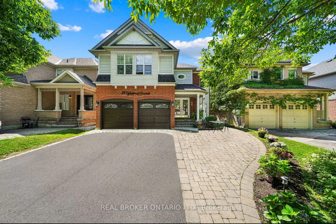 39 Woodroof Crescent
