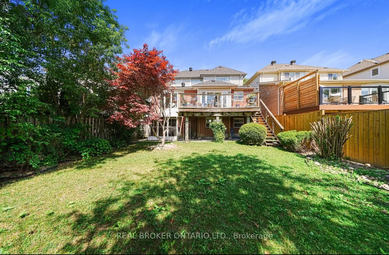 39 Woodroof Crescent