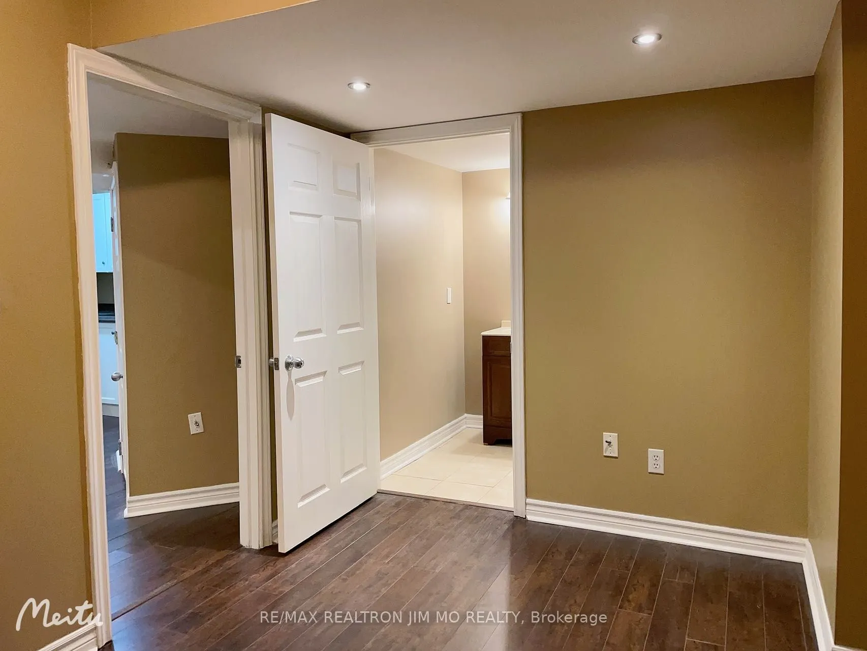 436 Flanagan Court