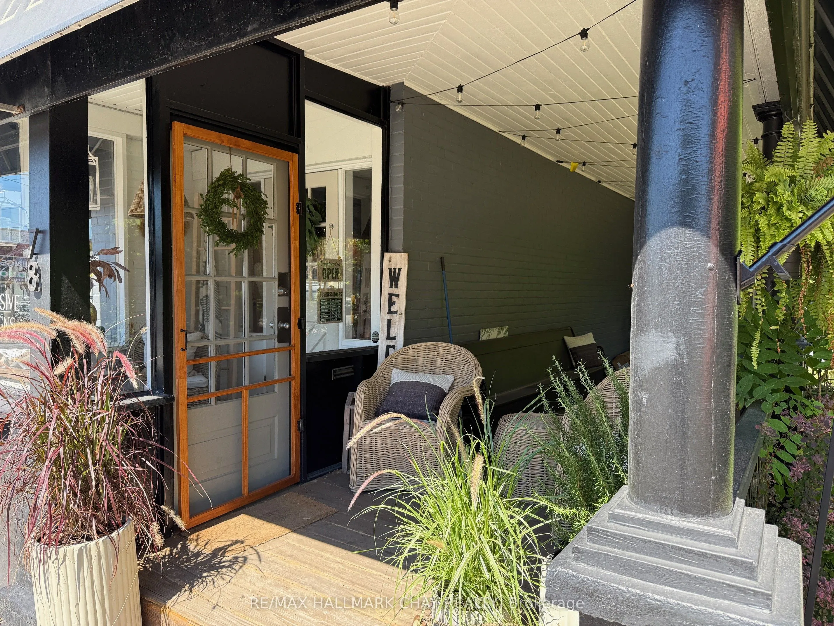 78 Victoria Street E, #Upper