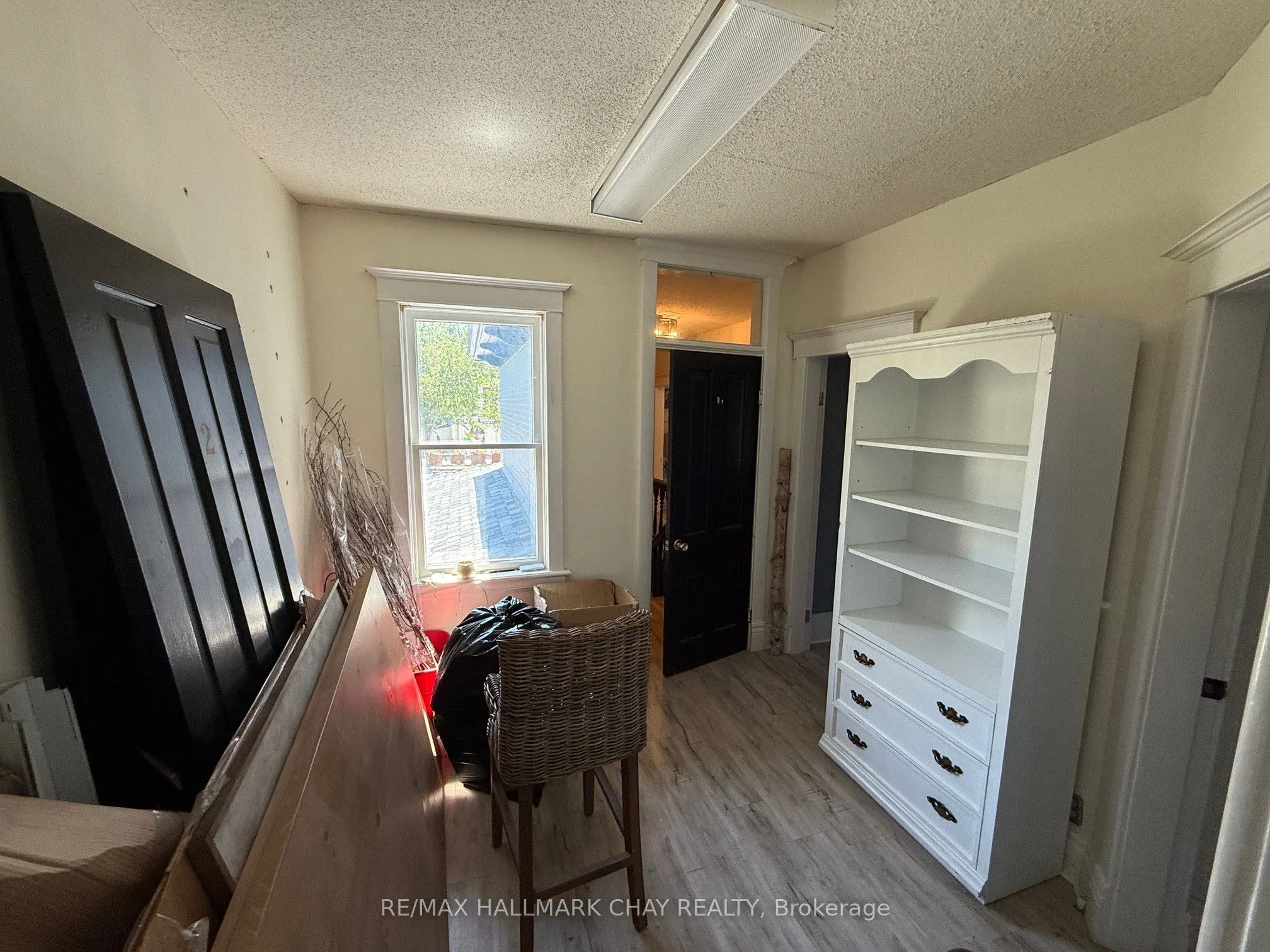 78 Victoria Street E, #Upper