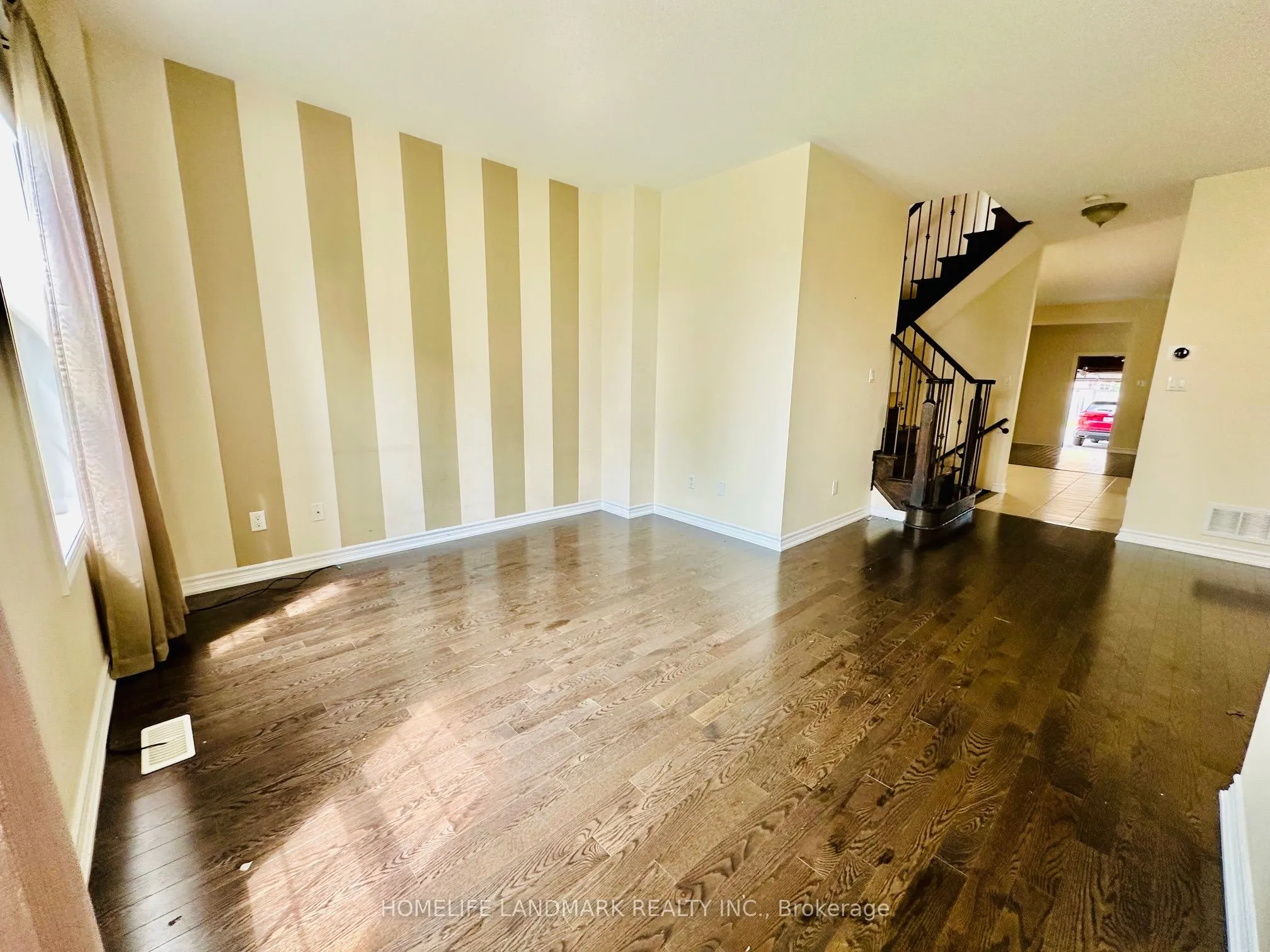 10355 Woodbine Avenue