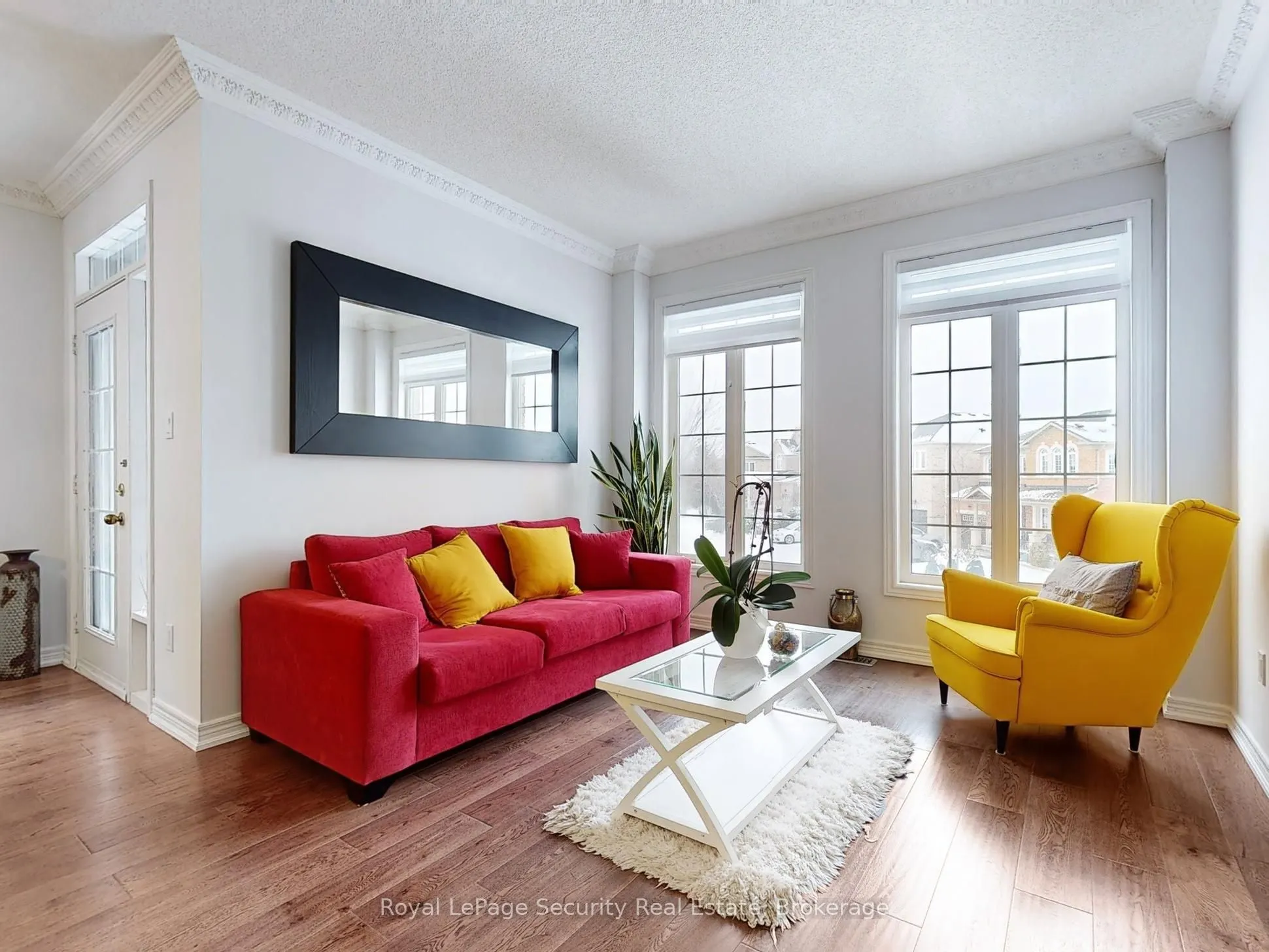 128 Daiseyfield Crescent