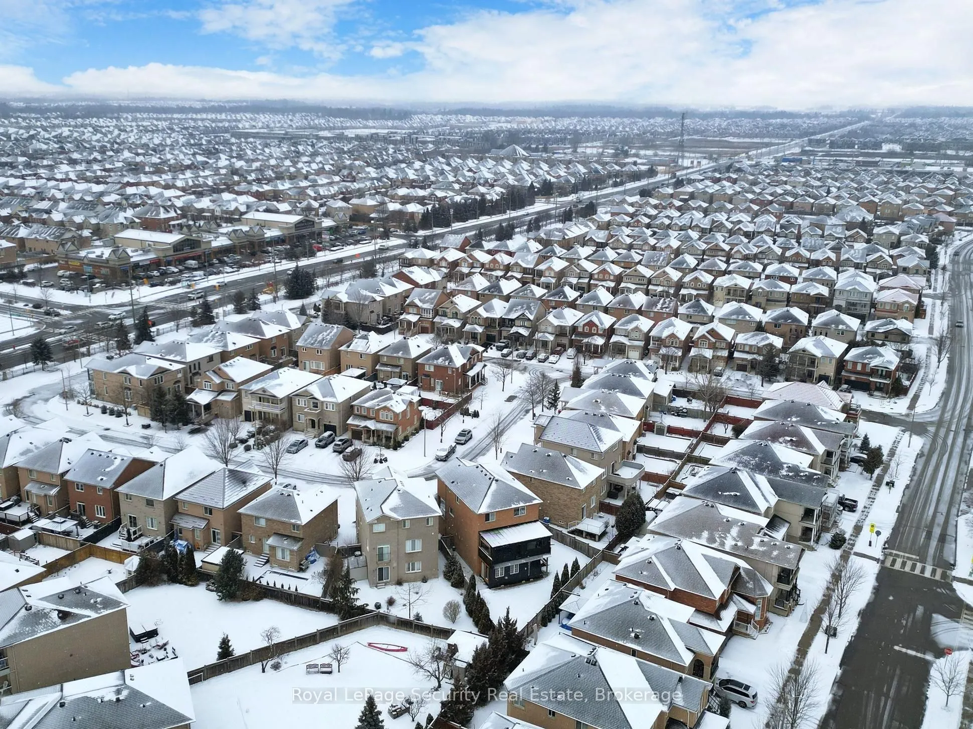 128 Daiseyfield Crescent
