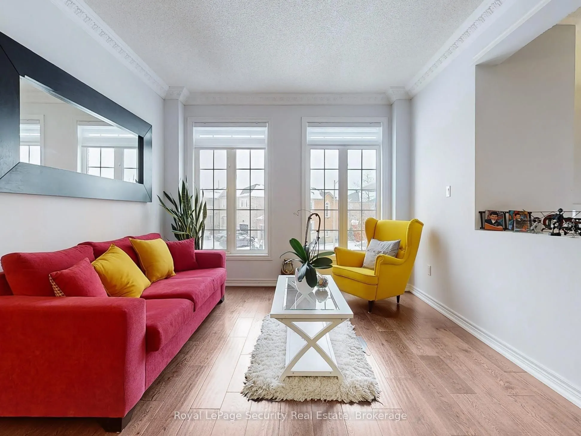 128 Daiseyfield Crescent