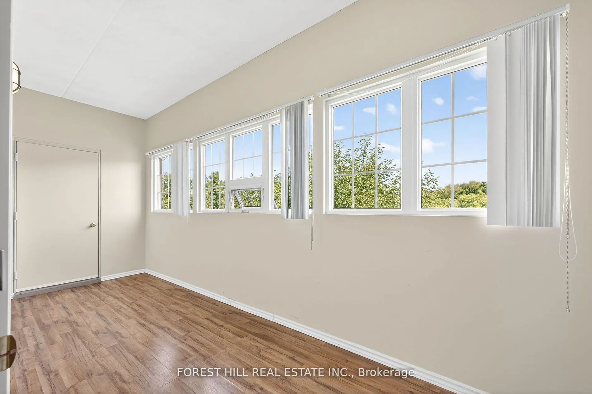 9451 Jane Street, #308