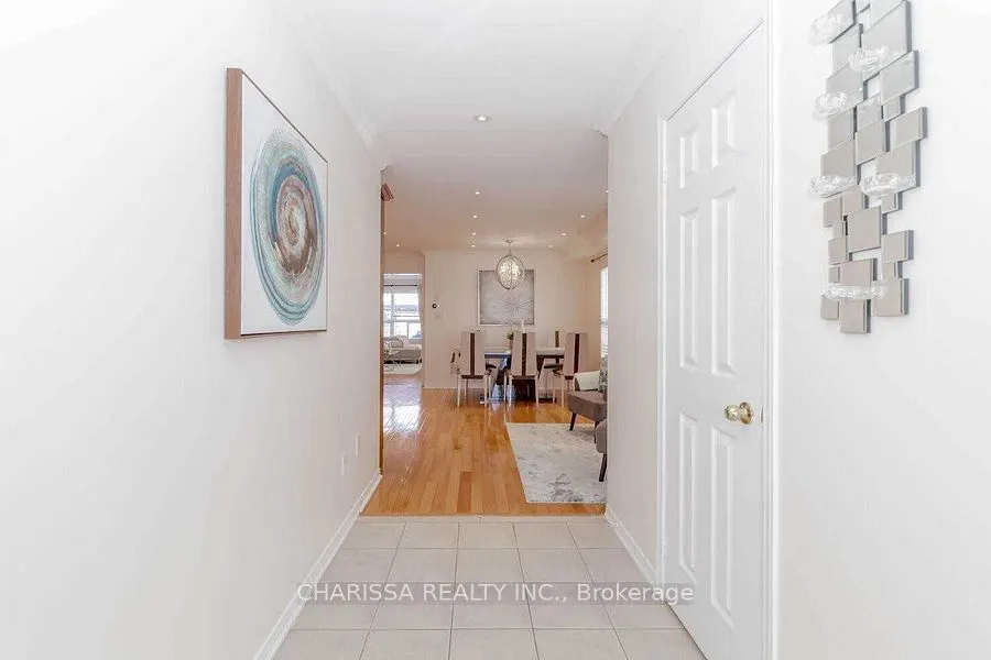 131 Argento Crescent