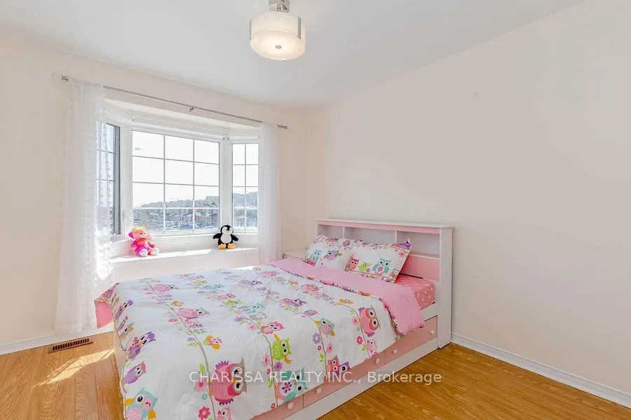 131 Argento Crescent