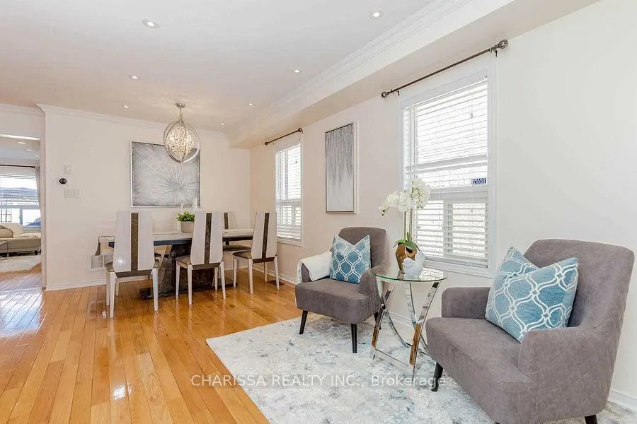 131 Argento Crescent