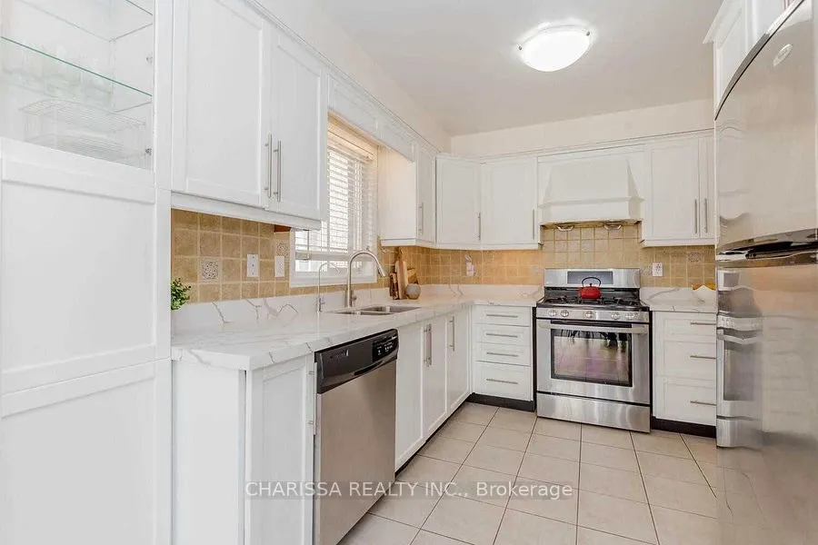 131 Argento Crescent