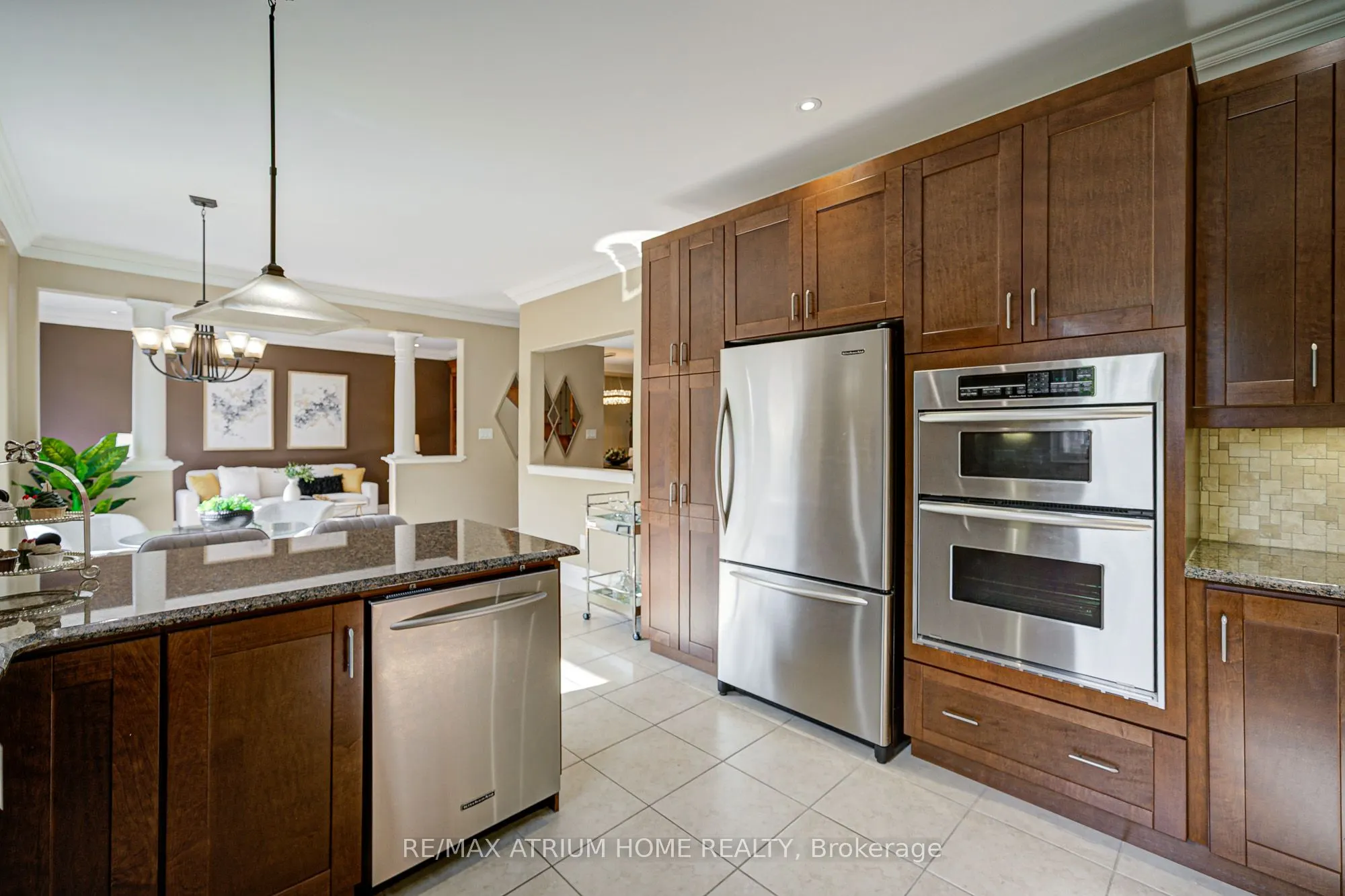 11 Albright Crescent
