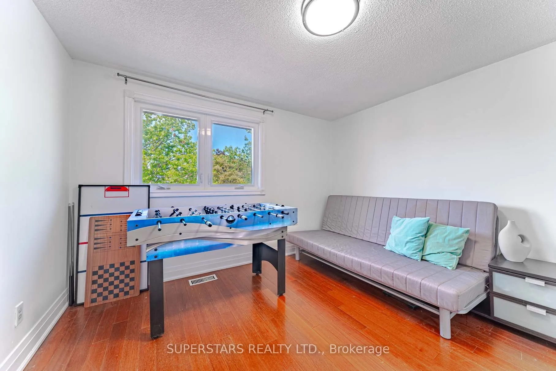 23 Cheeseman Drive